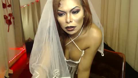 Cindy online show from October 31, 9:26 pm