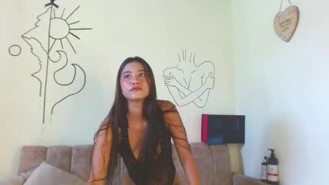 Snapshot of cinna__ chatting on September 27, 4:49 pm cinna__ online show from September 27, 4:49 pm