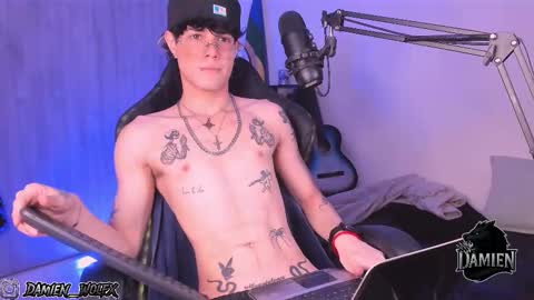 David     Independent Model online show from September 28, 2:09 am