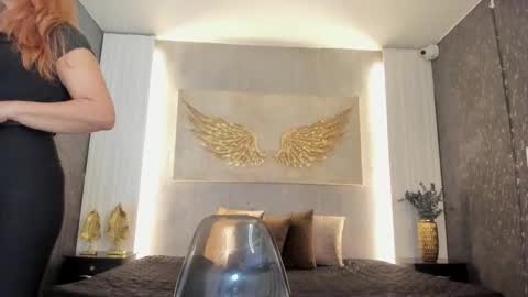  CINTIA  online show from January 15, 11:41 am