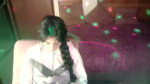 cintya torres online show from March 26, 8:08 am