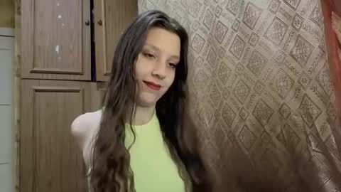 Lisa Salivan online show from December 13, 11:11 pm