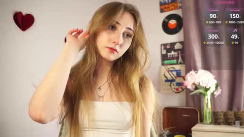 Little Amy online show from February 15, 1:21 pm