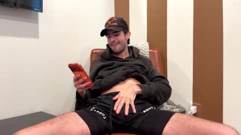 ckeefer96 online show from March 21, 8:57 pm