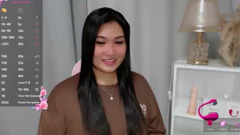 CLAIRE online show from June 7, 7:24 am
