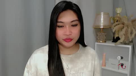 CLAIRE online show from May 6, 4:29 am