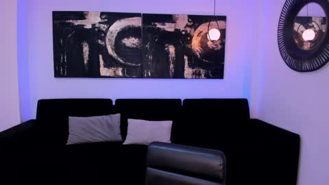 Claire Dawson online show from March 24, 3:01 am