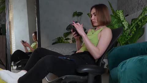 Clara online show from November 27, 6:48 pm