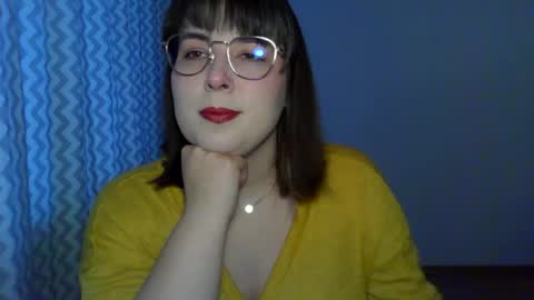 Clara online show from April 11, 4:33 pm