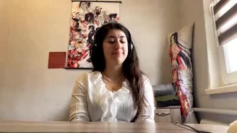 Karolina online show from February 19, 9:30 am