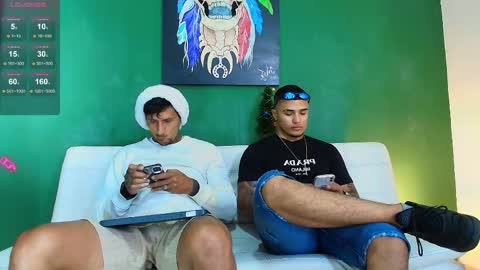 Juanpaindependent model online show from December 15, 8:38 pm