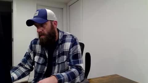 Clarke Cock online show from December 18, 6:14 pm