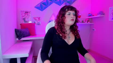 Clary  online show from March 31, 9:15 pm