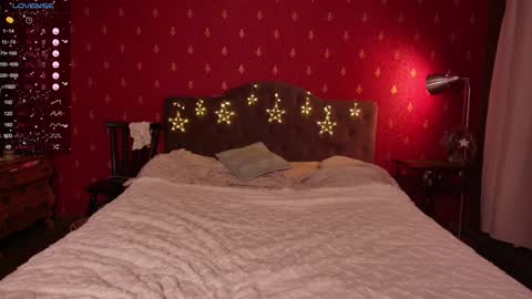 Goldie online show from February 7, 8:10 pm