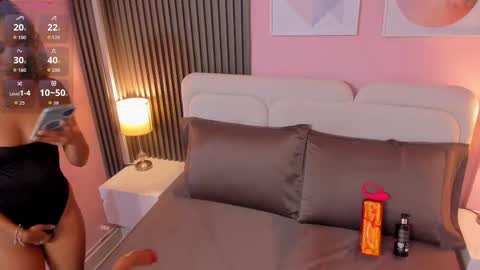 clauwdeen  wolf online show from December 4, 11:15 pm