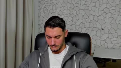 ClintMasterss online show from February 5, 6:39 am