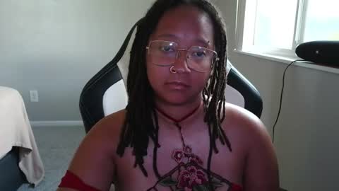 High Queen Clio online show from June 25, 8:58 pm