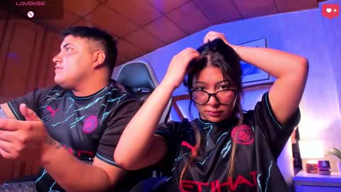 Cloe x Billy online show from November 13, 8:00 pm