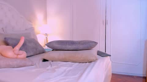 Cloe Connely  online show from February 1, 11:02 pm