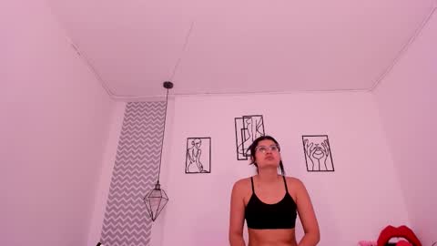 cloe online show from March 14, 12:20 pm