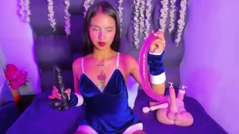 CloeMorenti  online show from March 31, 2:23 am