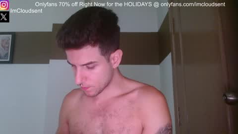 Snapshot of cloudsent chatting on December 25, 2:46 am  35 videos 50 pictures ---- IGTwitter ImCloudsent online show from December 25, 2:46 am