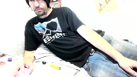 cloudyystarr666 online show from October 3, 8:00 am