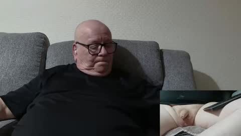 Charlie. online show from March 25, 2:07 am