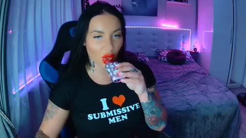 Ur goddess Nikki online show from September 16, 11:12 am