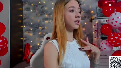 Criss online show from February 13, 4:11 am