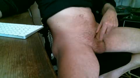 Snapshot of colinclout2 chatting on February 20, 9:31 pm colinclout2 online show from February 20, 9:31 pm