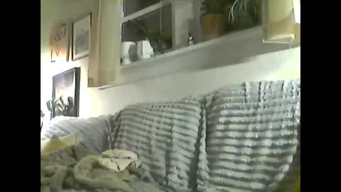 colinjade30 online show from December 22, 2:07 am