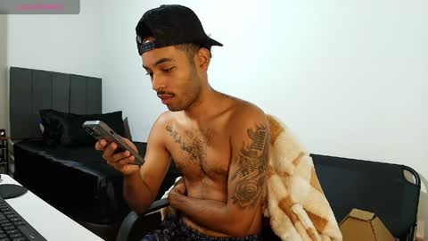 IG  online show from April 17, 12:18 pm