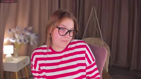 Collen Mon Tue Wed Thu Fri GMT 3 0300am - 0900am  online show from September 25, 4:14 pm