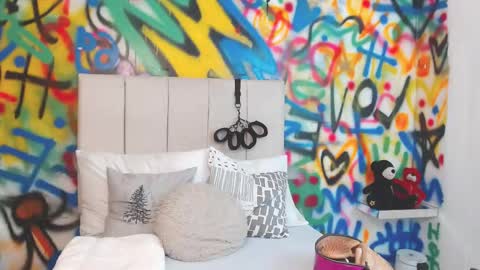 valentina online show from February 18, 2:28 pm