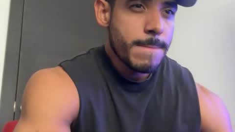 colton_x0610 online show from October 4, 5:55 pm