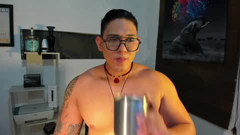 coltonmassif_ online show from January 16, 7:17 am