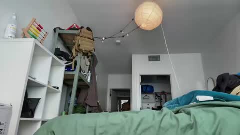 comefukme online show from August 7, 11:58 pm