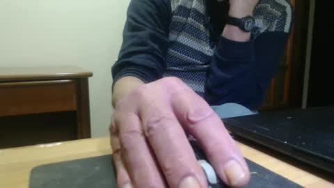 comemivuoi2 online show from February 3, 4:43 am