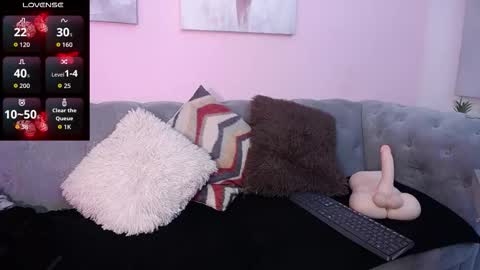 Connie online show from November 28, 10:17 pm