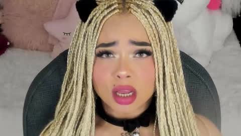 Conny online show from February 9, 1:48 pm