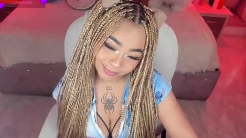 Conny online show from March 5, 1:39 pm