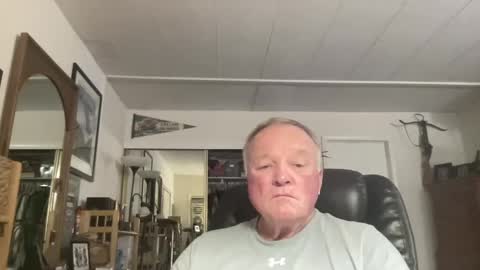 cookoosnest online show from October 21, 4:50 am