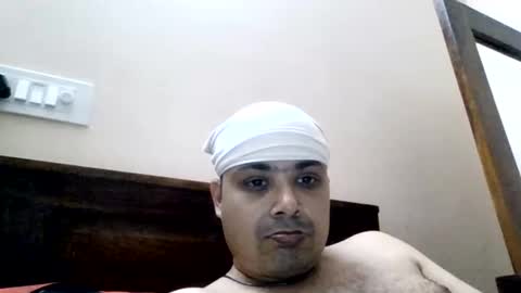 Cool Breeze09 online show from May 21, 11:39 am