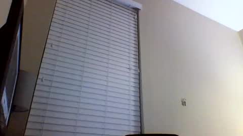 cooldude122222 online show from February 2, 8:02 am