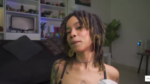 ROSELL 3   online show from April 14, 11:41 pm