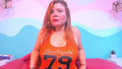 corina_taylor12 online show from July 3, 12:32 pm