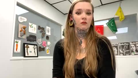 corpsechick online show from December 23, 11:17 pm