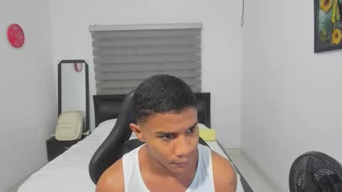 Ethan  online show from February 25, 2:59 am