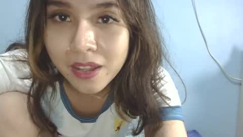 Snapshot of cottoncandygirl9898 chatting on October 13, 4:20 pm Liz Gwyneth Charlota online show from October 13, 4:20 pm